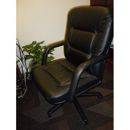 Black Mid Back Exec Leather Rolling Office Chair - Allsold.ca - Buy & Sell Used Office Furniture 